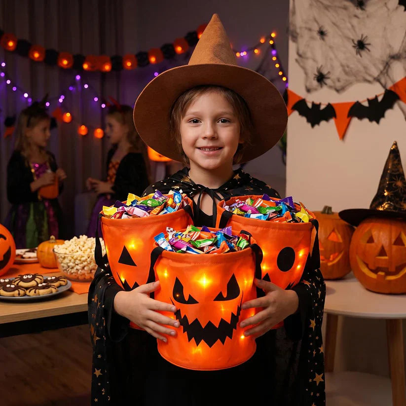 š Light-Up Halloween Candy Bucket Set ā Reusable Trick or Treat Bags